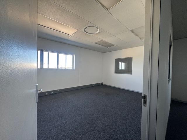 To Let Commercial Property for Rent in Fairview Eastern Cape